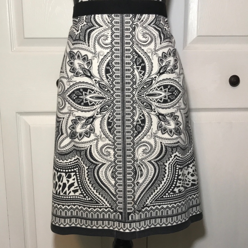 Rafaella Black/White Skirt